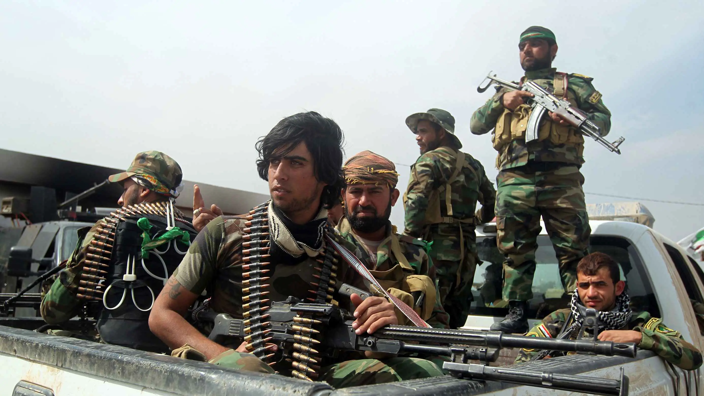 مصادر: فصائل عراقية تنقل مقاتلين إلى سوريا استعداداً لـ"حرب لبنان"