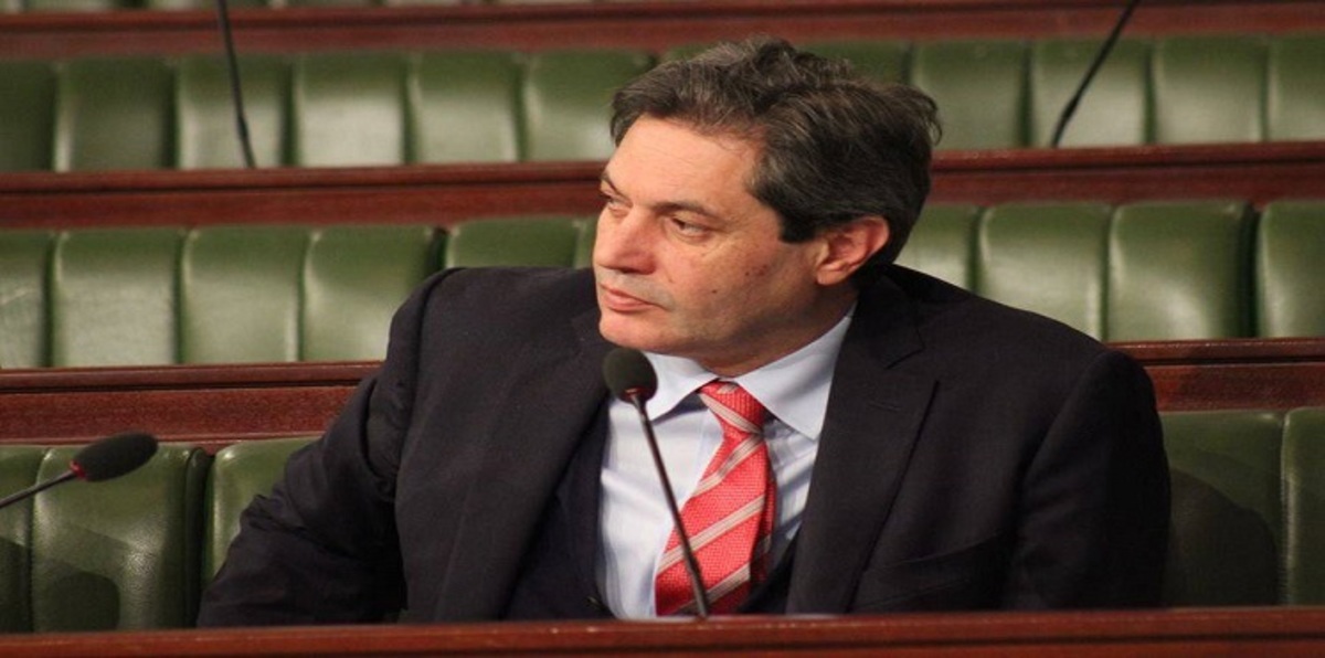 لاحتواء الأزمة الدبلوماسية.. وزير تونسي يعتذر عن "سوء" تصريحاته حول الجزائر وليبيا