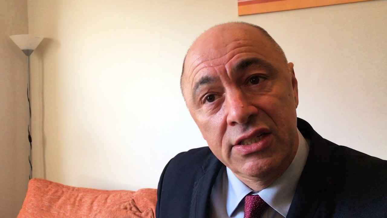 توقيف مسؤول بريطاني متورط بـ"اعتداء جنسي" على أطفال (فيديو)