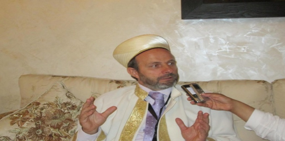 مفتي اليونان لـ "إرم نيوز" من القاهرة: "داعش" لعبة دولية