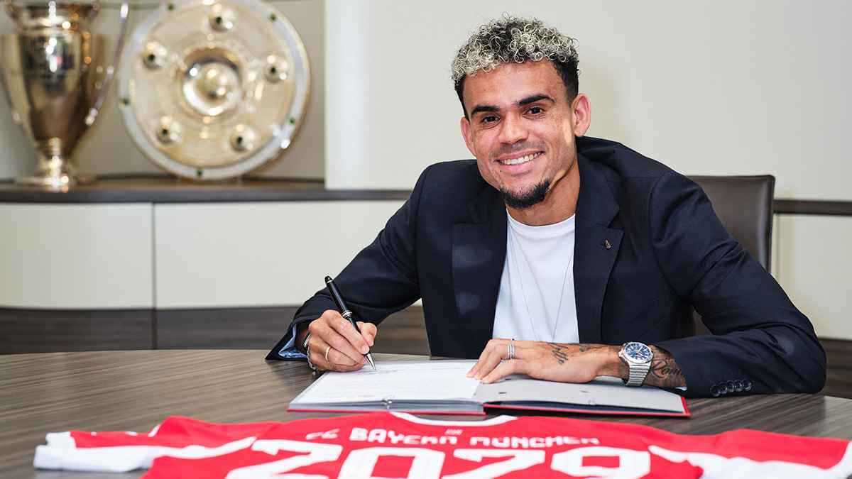 بايرن ميونخ يعلن رسميا تعاقده مع لويس دياز من ليفربول