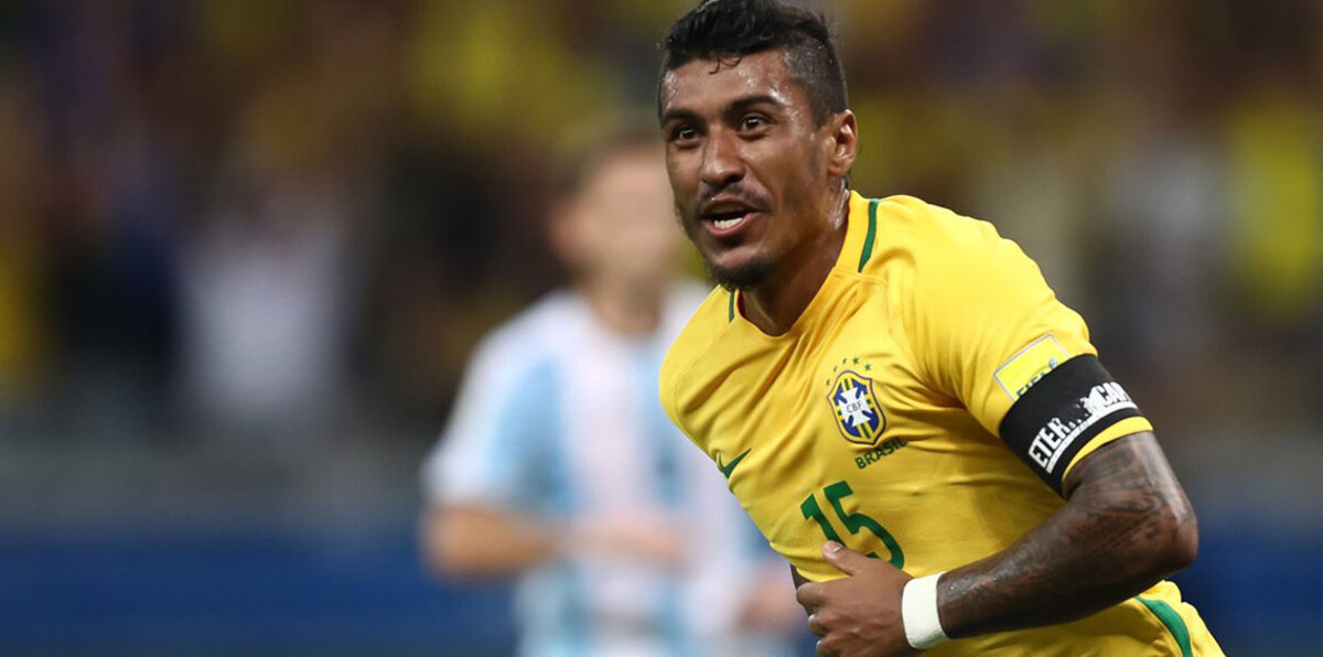 هل دخل سكولاري في خلاف مع باولينيو بسبب اهتمام برشلونة بضمه؟