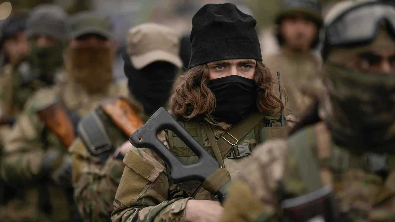 الفرقة "84" في قفص الاتهام.. الجيش السوري الجديد على رادار العقوبات الأوروبية