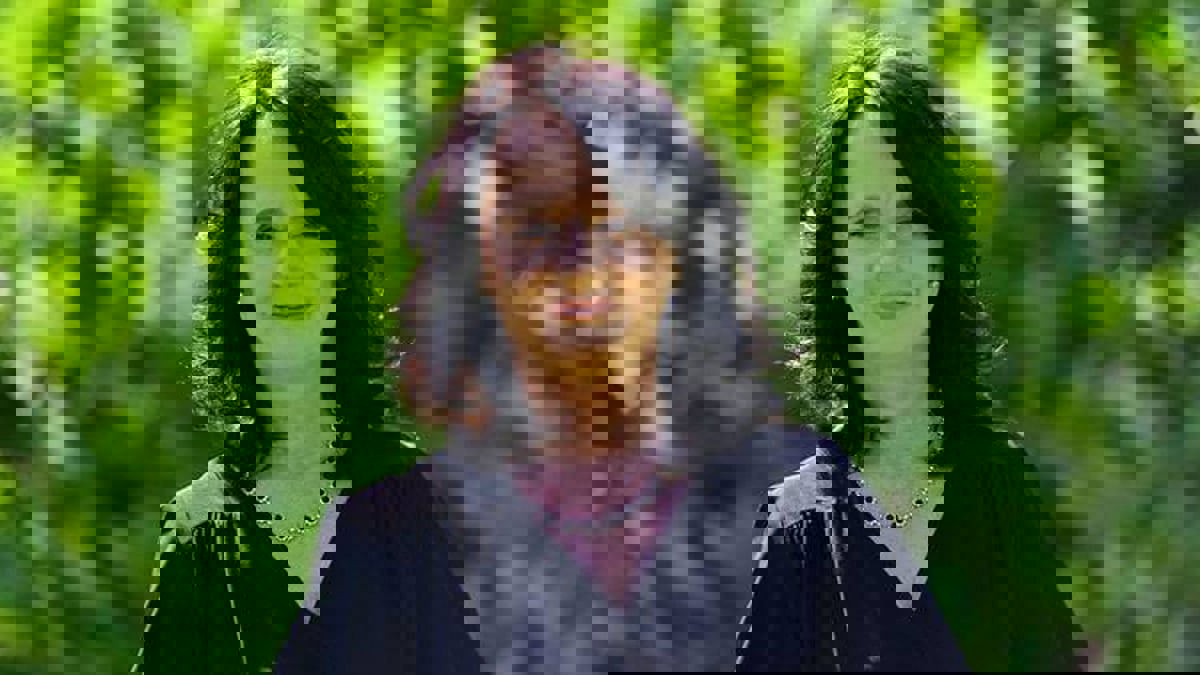 بسبب سؤال عن عمرها.. تعويض سيدة بـ5 آلاف دولار في أيرلندا