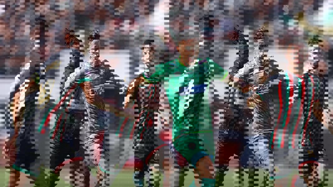 الرجاء يحقق الثنائية المحلية ويتوج بكأس العرش المغربي على حساب الجيش الملكي