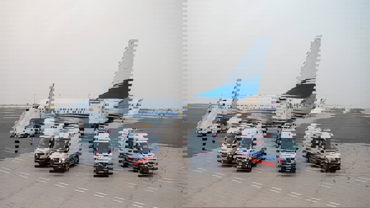 وصول مصابين في انفجار عكار اللبنانية إلى أبوظبي للعلاج (فيديو وصور)