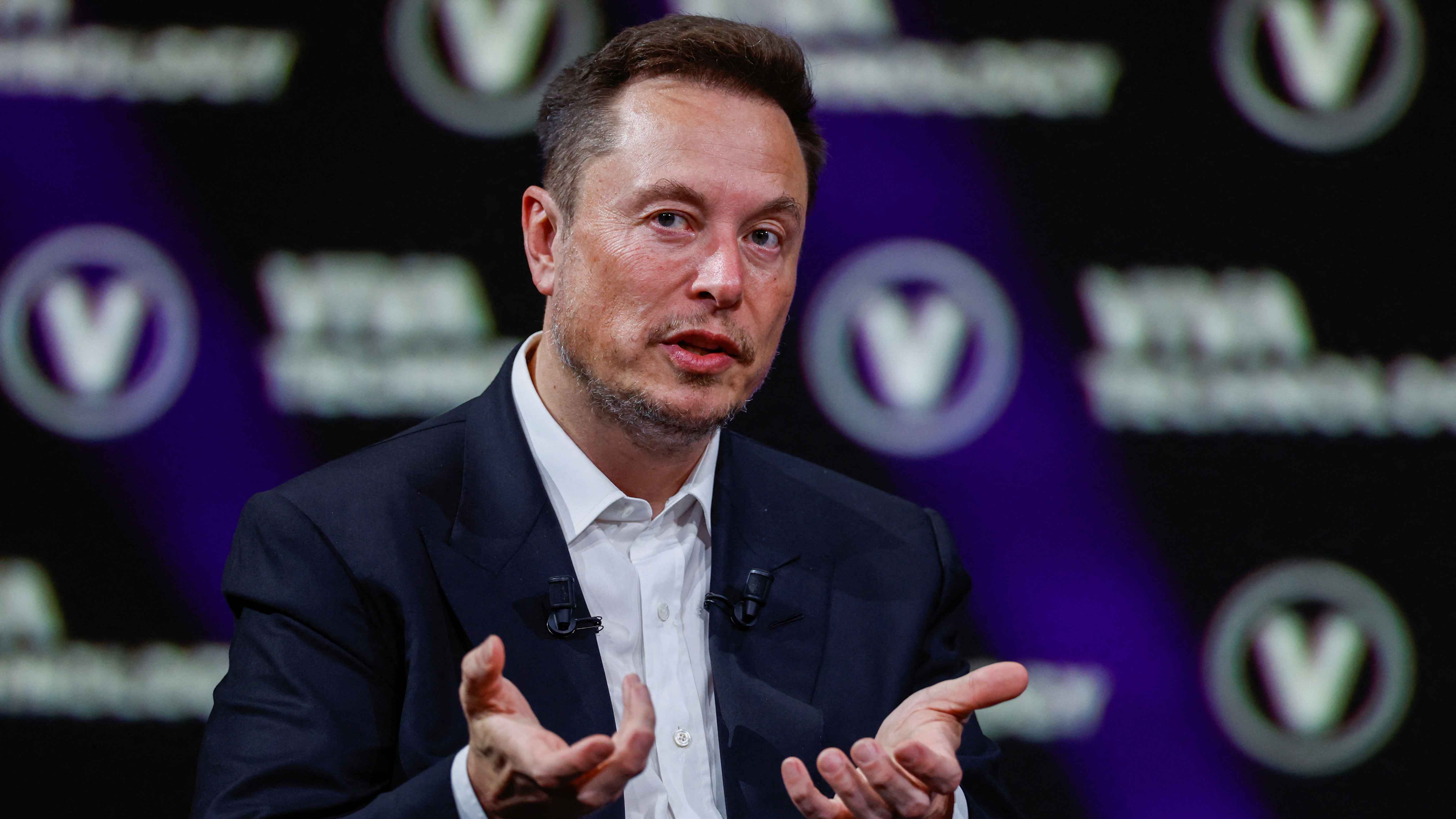 إيلون ماسك يقدم دعمه رسميا لترامب بعد الوقائع التي شهدها تجمعه الانتخابي