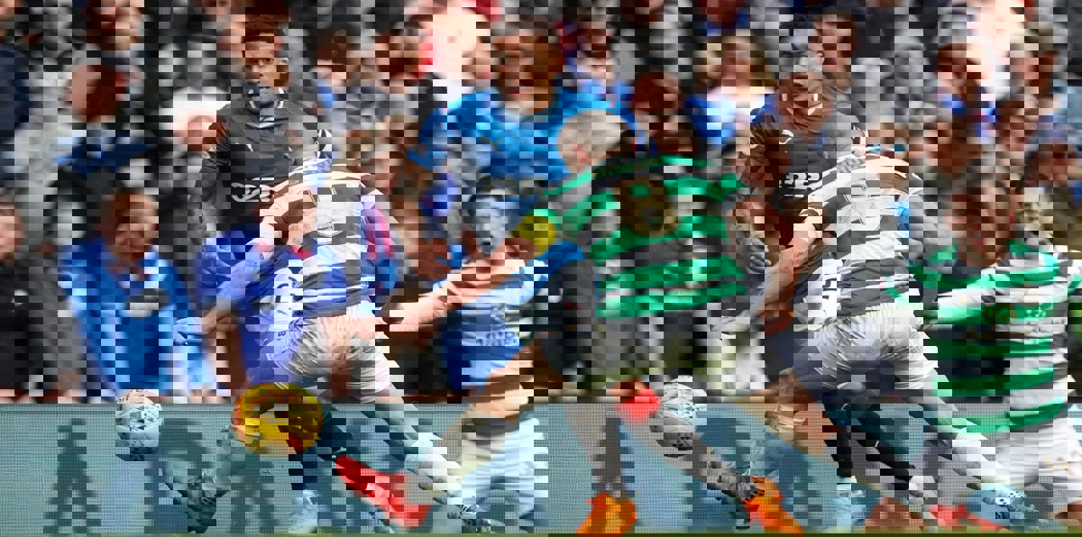 سيلتيك بـ 10 لاعبين يهزم رينجرز في قمة الدوري الإسكتلندي