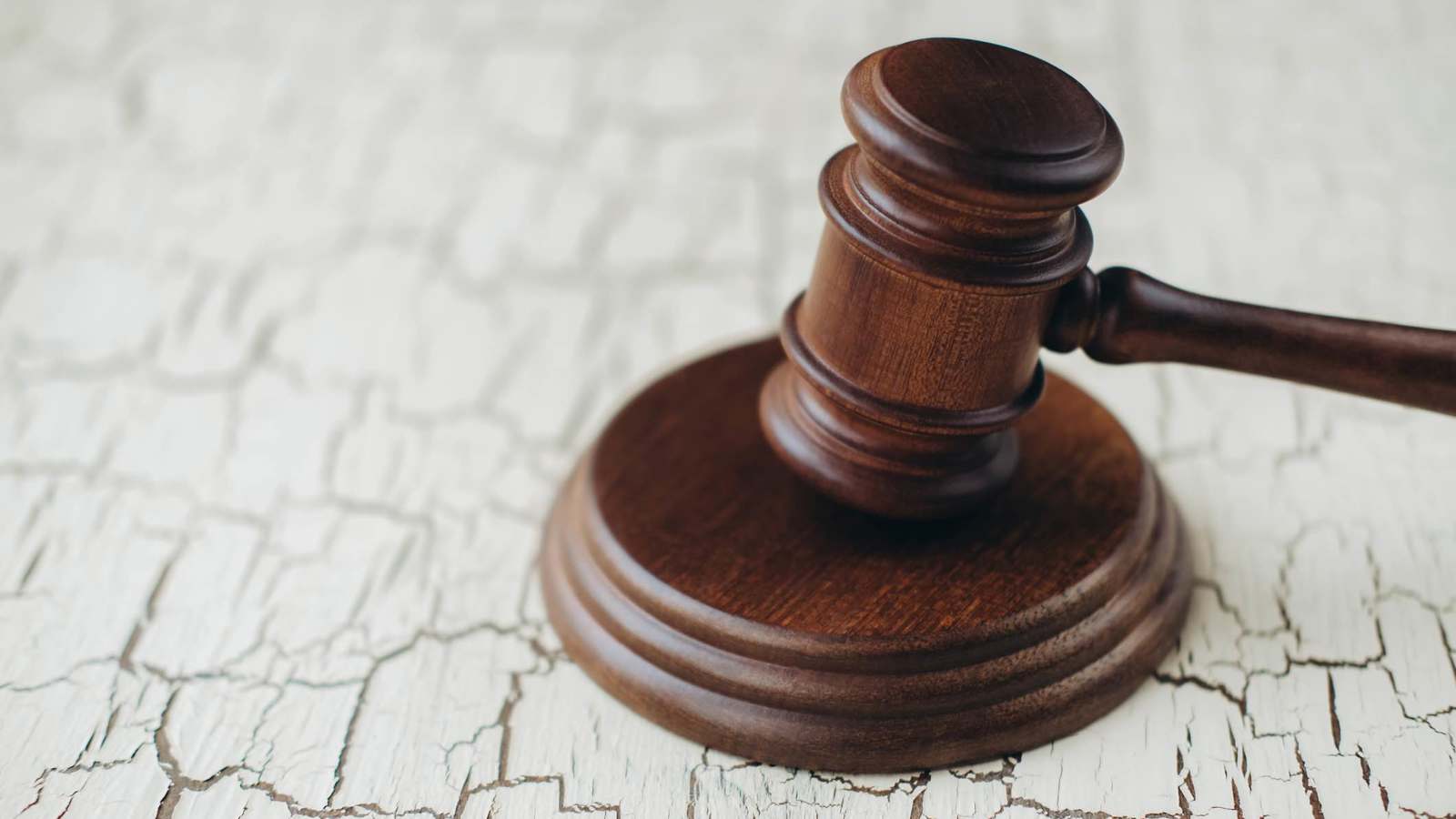 بتهمة النصب والاحتيال.. محاكمة البلوغر المصرية هدير عاطف