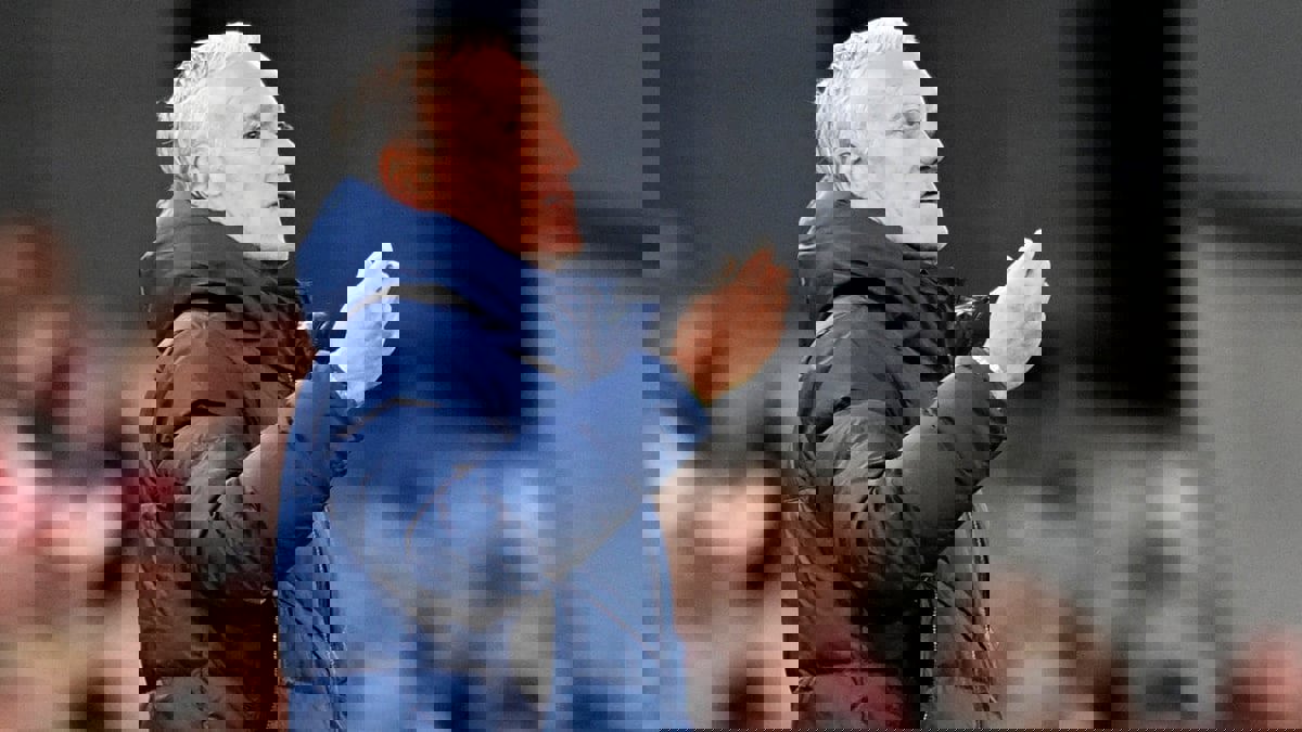 ديشان غير قلق بسبب مستوى منتخب فرنسا قبل كأس العالم