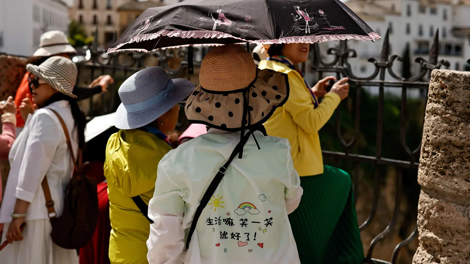 نصف سكان العالم تعرضوا لشهر إضافي من الحر بسبب التغير المناخي