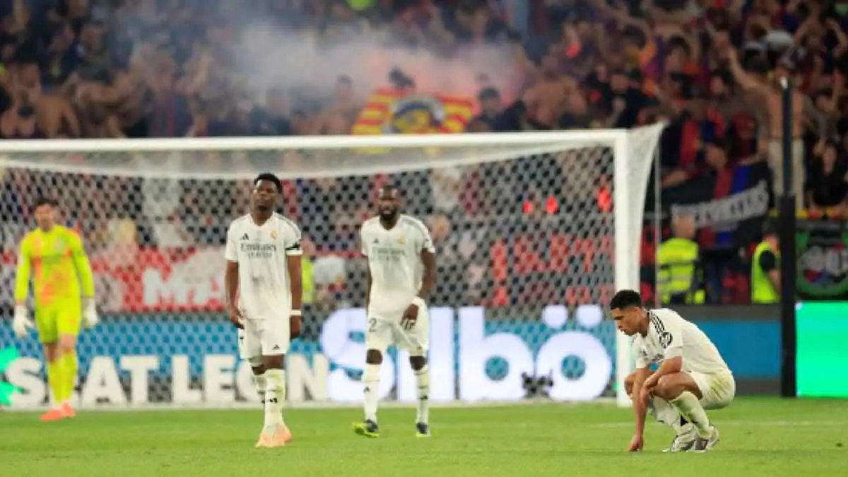 كارثة إيقافات وإصابات.. ريال مدريد يكمل الموسم دون خط دفاع