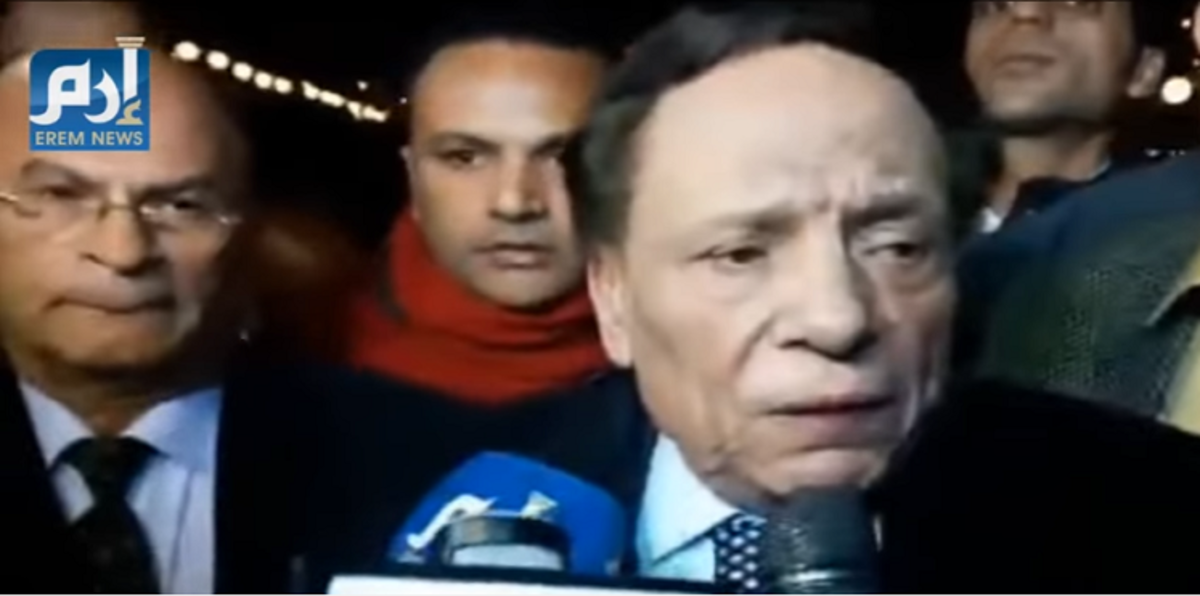 ماذا قال الزعيم عادل إمام في عزاء أحمد راتب؟ (فيديو إرم) 