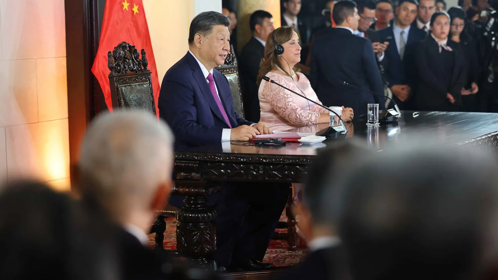 واشنطن تحذر أمريكا اللاتينية من الاستثمارات الصينية