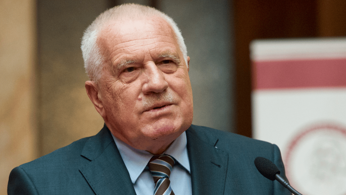 رئيس التشيك السابق: الحرب في أوكرانيا بدأت عام 2008