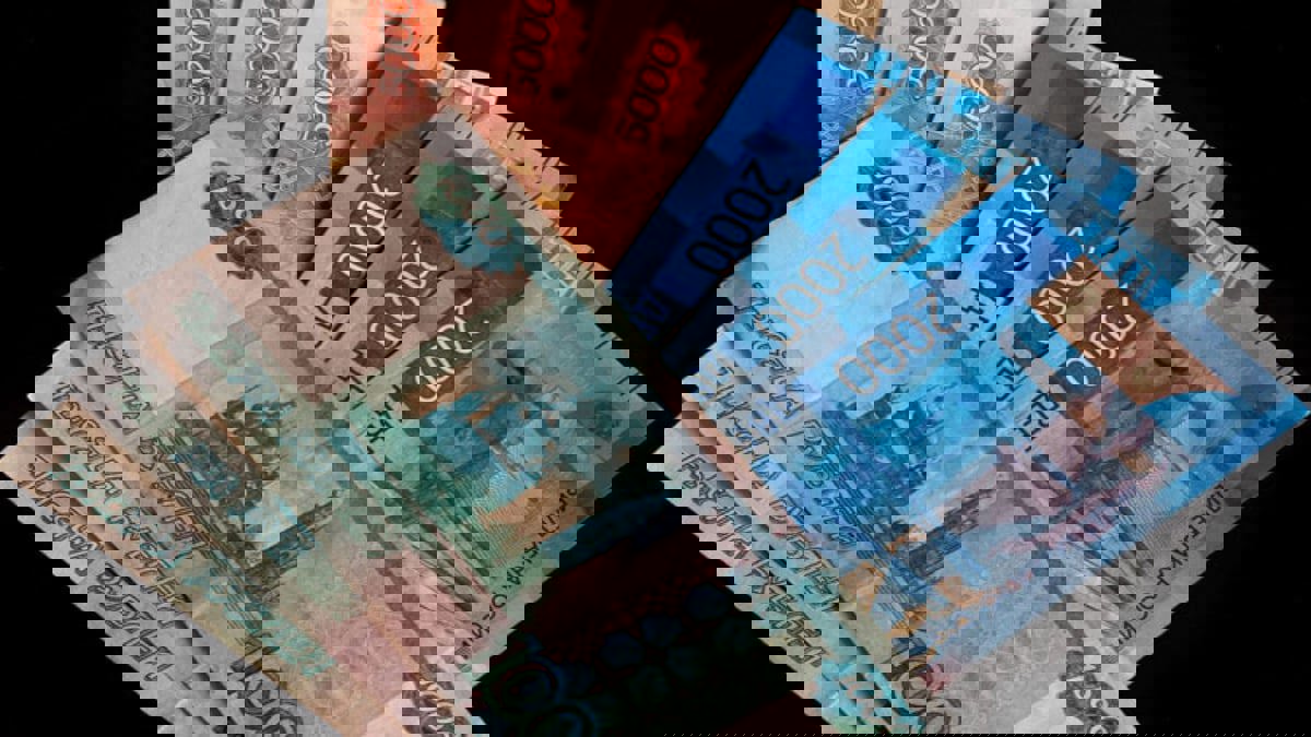 روسيا تدخل الروبل لإحكام هيمنتها الاقتصادية على جنوب أوكرانيا