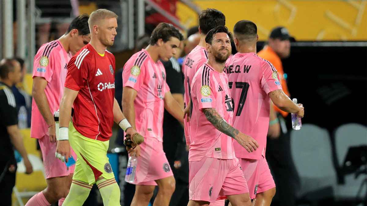 الأهلي السعودي يرحب بأول شروط ميسي (فيديو)