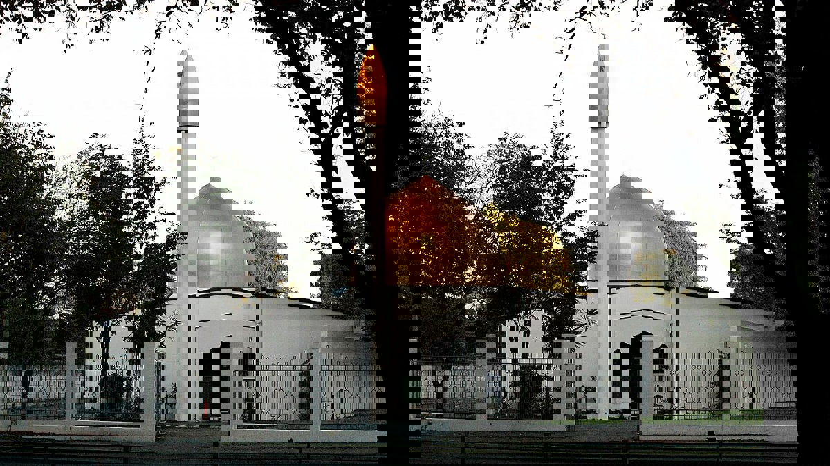 HelloBrother.. عبارة ترحيب أحد ضحايا مجزرة نيوزلندا بقاتله تهز العالم 