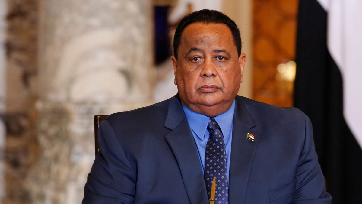 السودان.. حزب "البشير" يدعو لتشكيل حكومة تكنوقراط برئاسة حمدوك