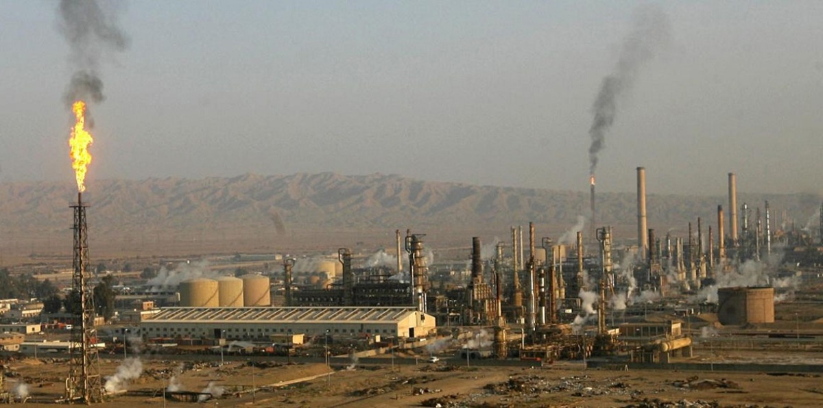 وكالة: إيران ستبني مصفاة نفطية في سوريا