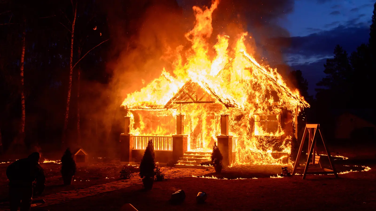 3 قتلى بحريق منزل مكتظ خلال عيد الفصح في نيويورك