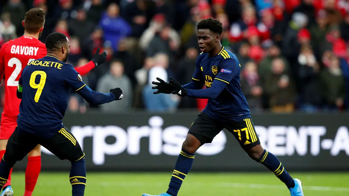 لاكازيت وساكا يقودان آرسنال للدور الثاني بالدوري الأوروبي (فيديو)