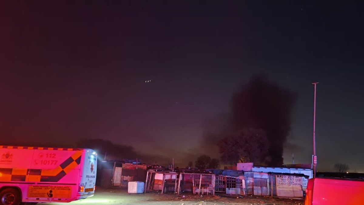  بينهم نساء وأطفال.. وفاة 16 شخصاً في جوهانسبرغ بتسرب غاز