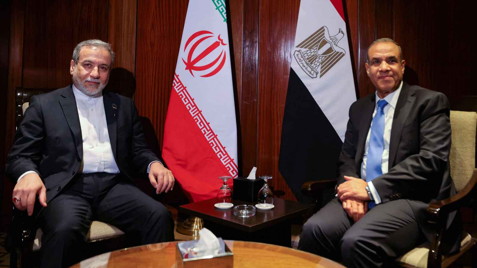 وزراء خارجية إيران ودول عربية يشاركون بمنتدى أوسلو الأربعاء