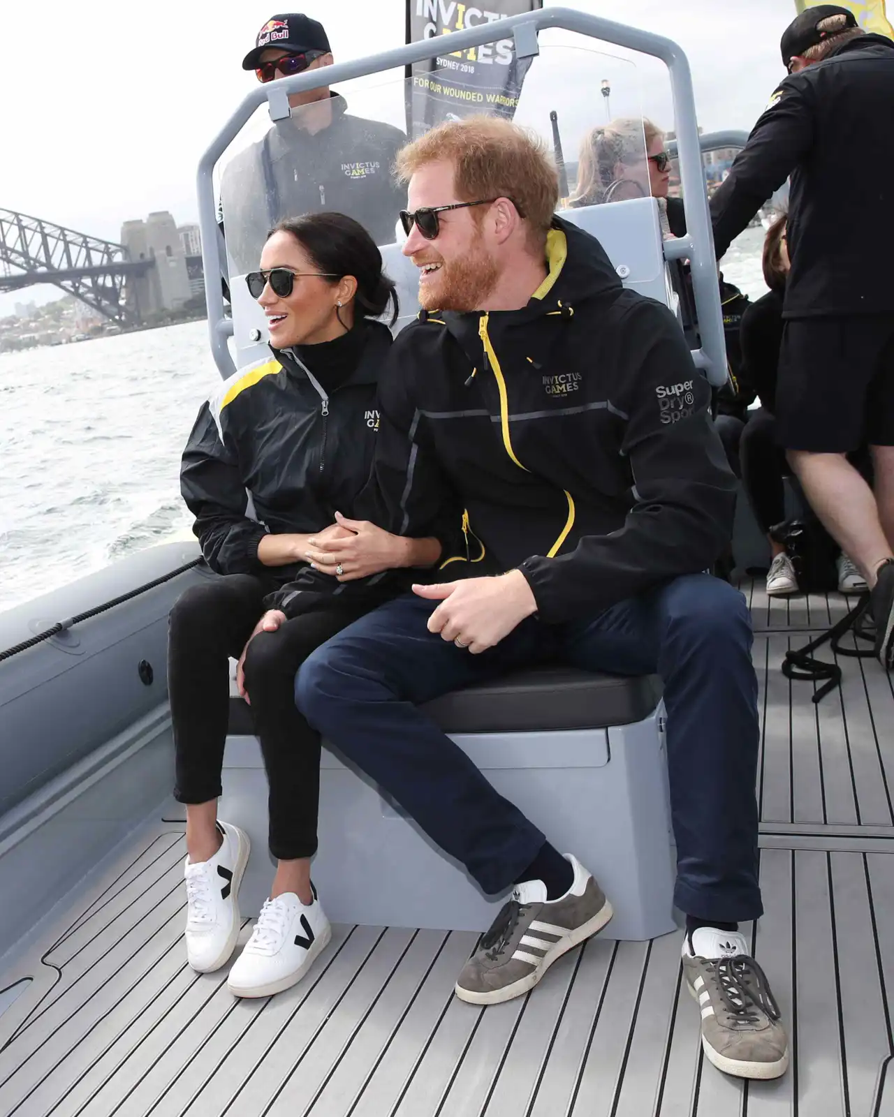 ميغان ماركل والأمير هاري اثناء جولتهما في 2018