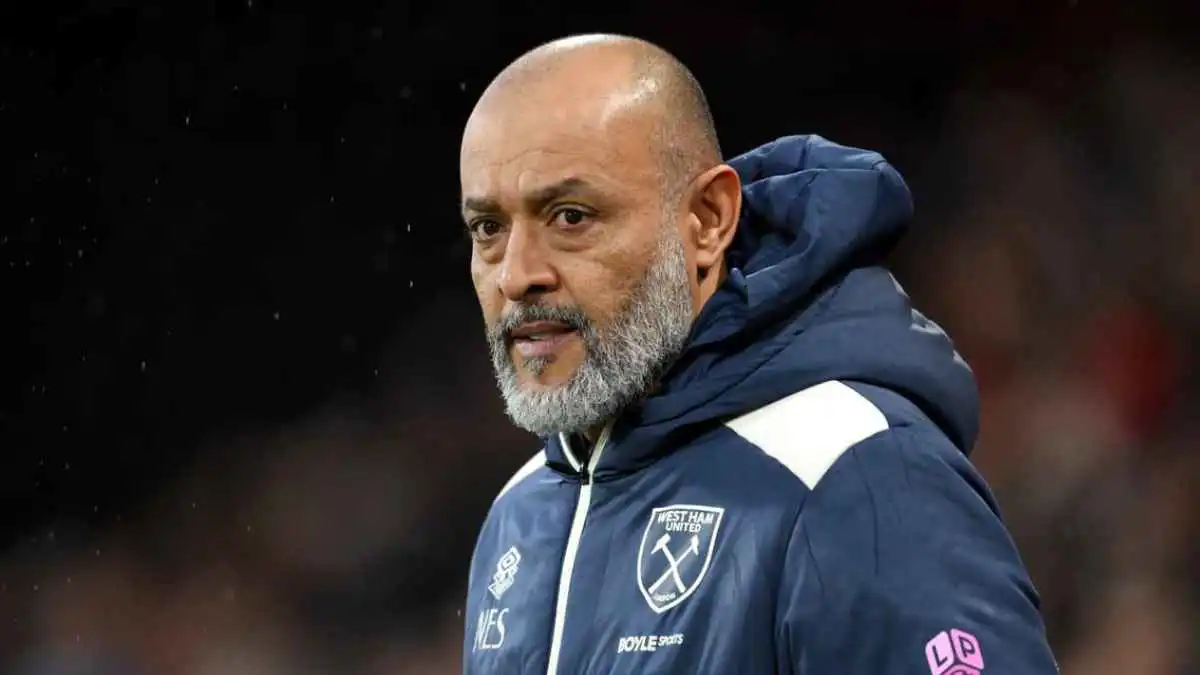 سانتو يطالب وست هام بالتعاقد مع نجم الهلال السعودي