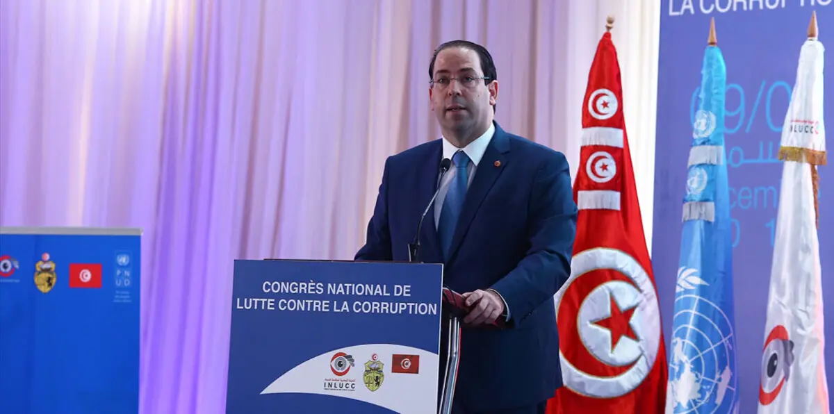 الشاهد: الحكومة التونسية ستواصل الحرب على الفساد رغم "قوى الردة"