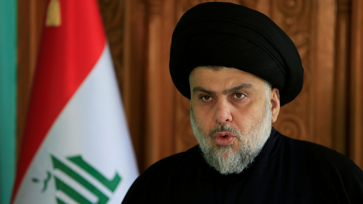 العراق.. الصدر غاضب من تمسك عبدالمهدي بمرشح إيران لوزارة الداخلية
