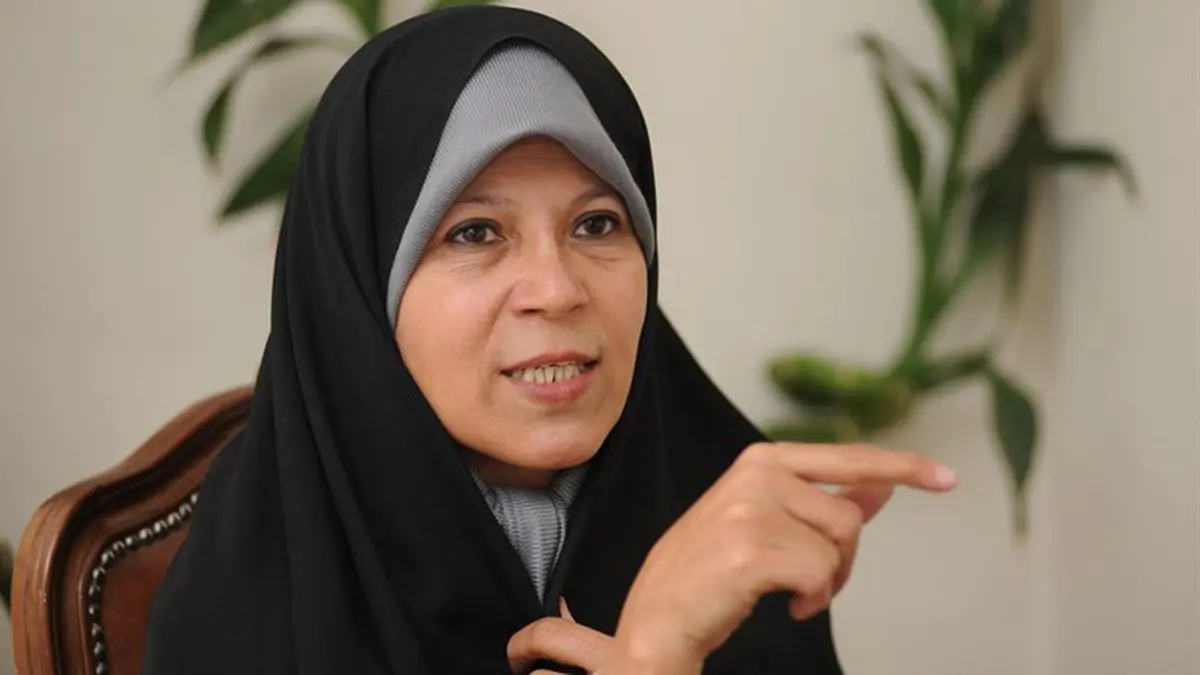 ابنة رفسنجاني تدعو خامنئي لمناظرة تلفزيونية