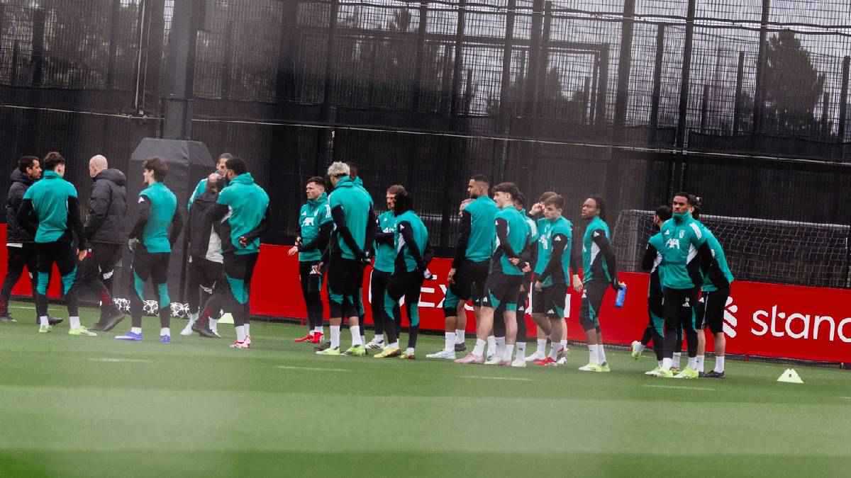 لإنقاذ الدفاع.. ليفربول ينقض على نجم ريال مدريد 