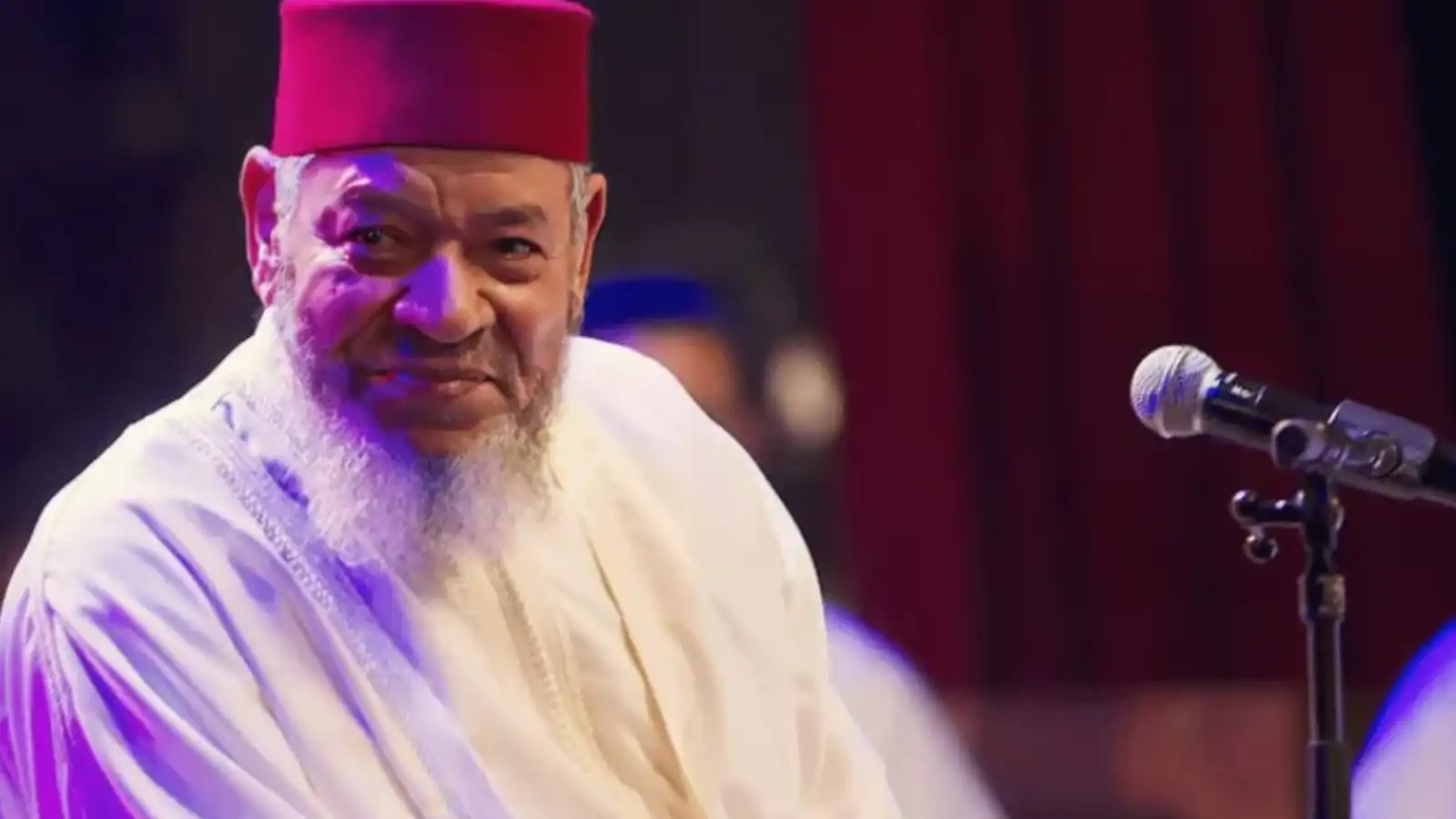 رحيل عبد الهادي بلخياط عميد الأغنية المغربية