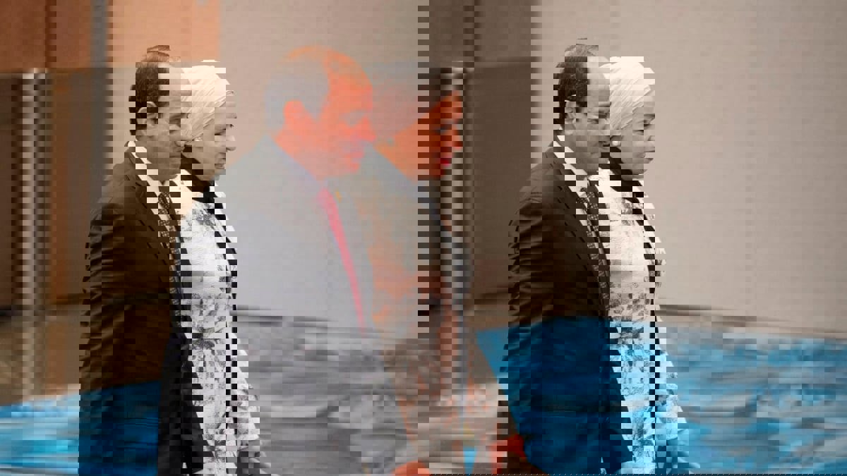 "جون أفريك": زوجات 3 رؤساء عرب جسدن دورا جديدا لـ "سيدات القصر"