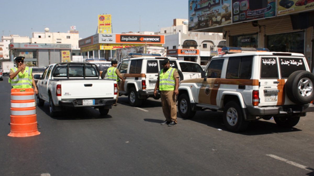 في قضية ترجع لـ7 سنوات.. مالك مستشفى في جدة السعودية يماطل في حقوق العمال
