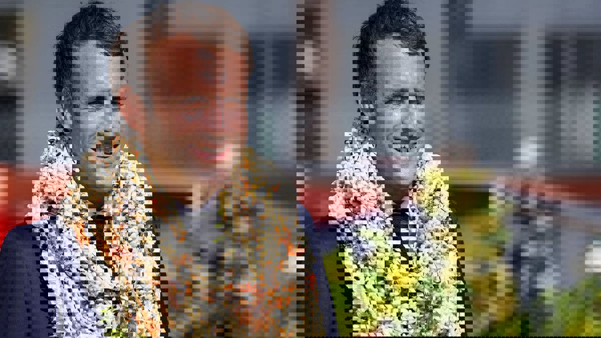 رغم تعاطفه مع الضحايا.. ماكرون يتجنب الاعتذار عن التجارب النووية في بولينيزيا الفرنسية