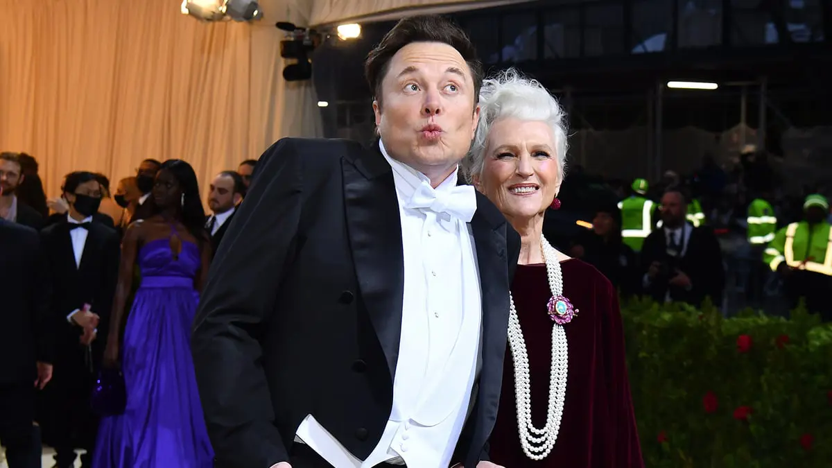 نجوم العالم يخطفون الأنظار خلال حفلة "ميت غالا" في نيويورك (صور)