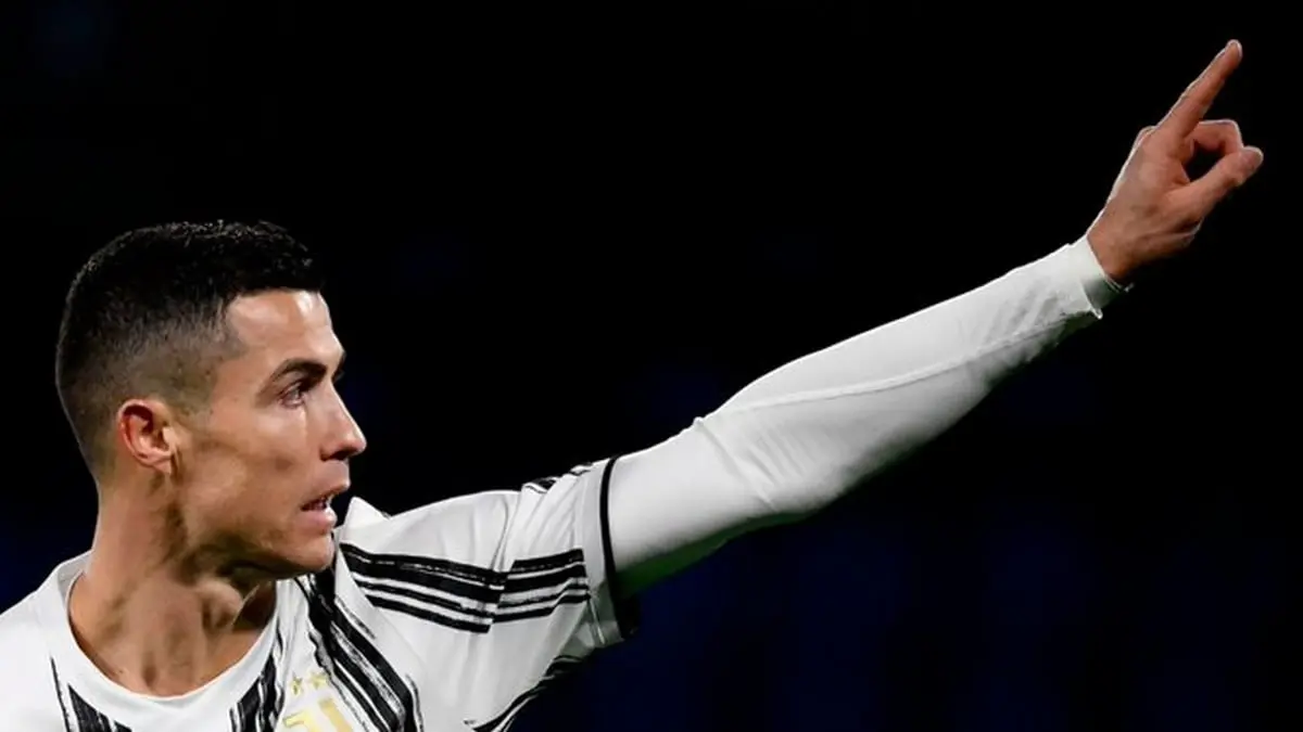 ترتيب الحذاء الذهبي: ليفاندوفسكي في الصدارة وتقدم كريستيانو رونالدو وتراجع محمد صلاح