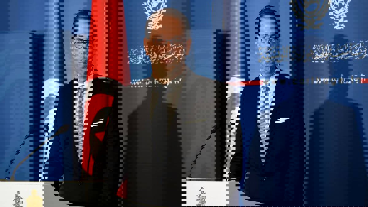 الشاهد ينفي إيفاده من قبل الرئيس التونسي إلى واشنطن