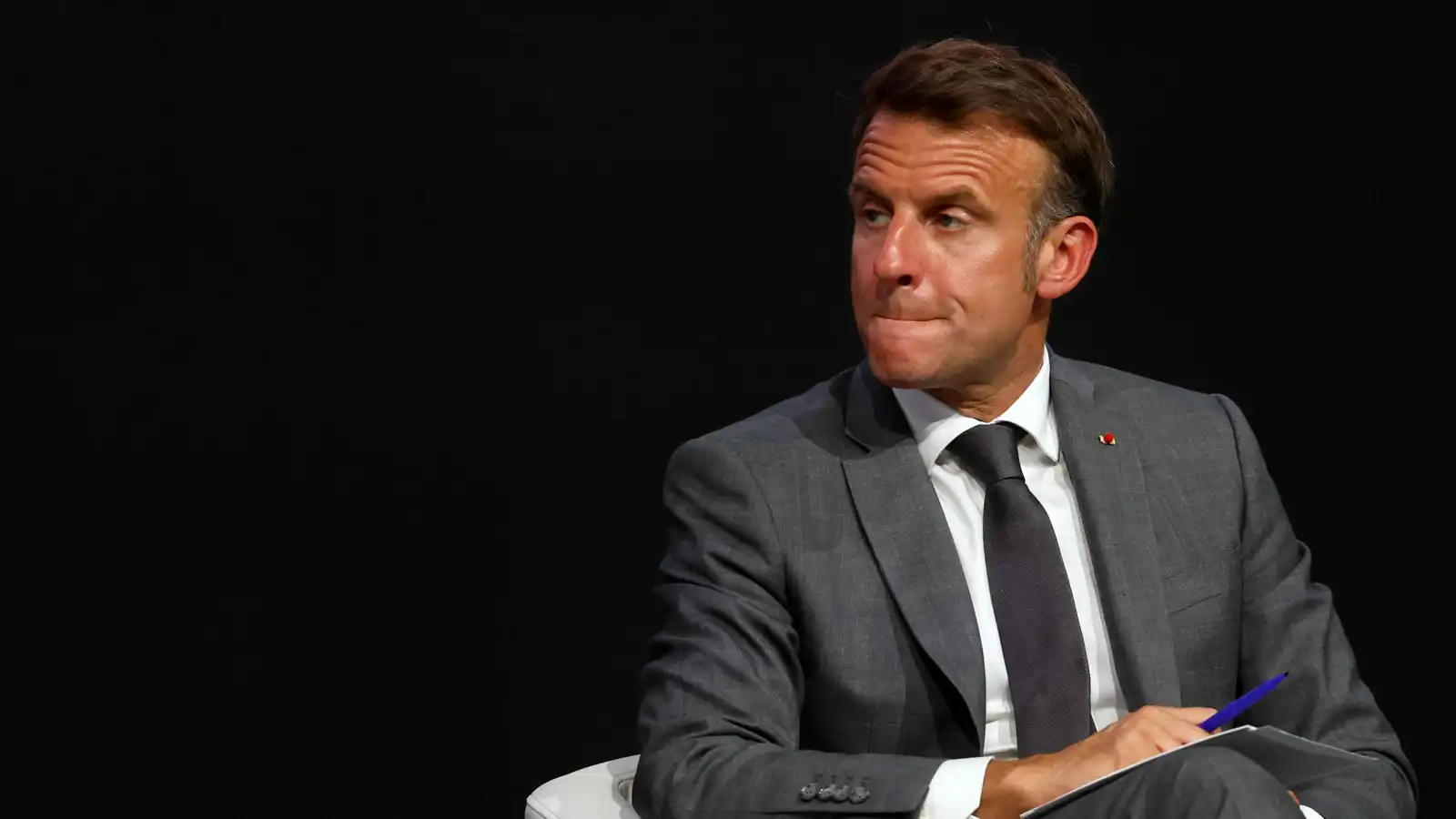 ماكرون يناقش قضايا الشرق الأوسط وأوكرانيا مع رئيس جنوب أفريقيا