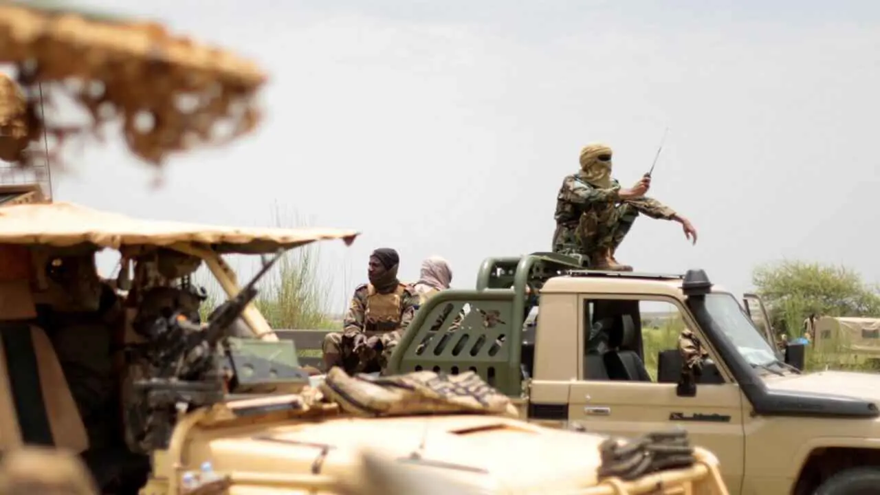 حالات طرد من الجيش المالي تعكس مخاوف السلطات من حدوث انقلاب