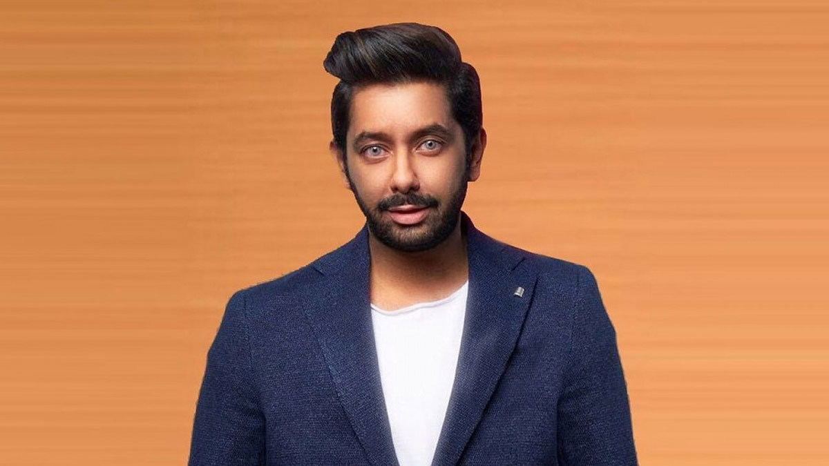 صالح الراشد: أنا أهم مذيع في الكويت ولم أحرّض الفتيات على خلع الحجاب 