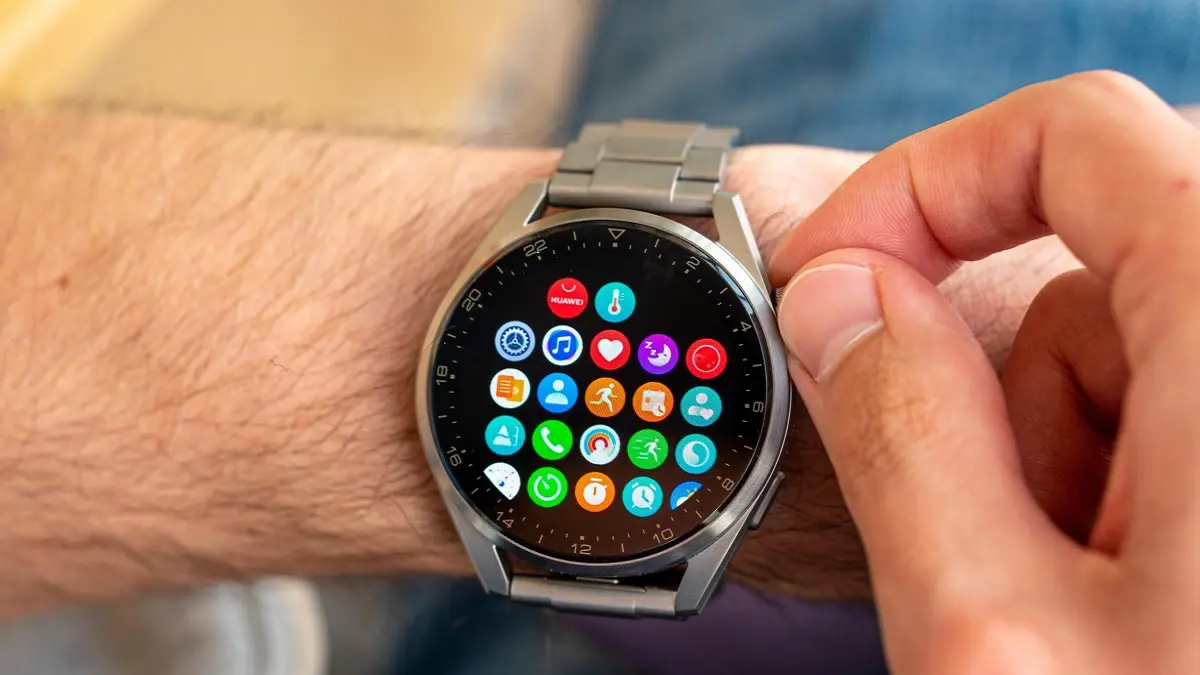 "هواوي" تطلق Huawei Watch 3 أولى ساعاتها بنظام "هارموني"