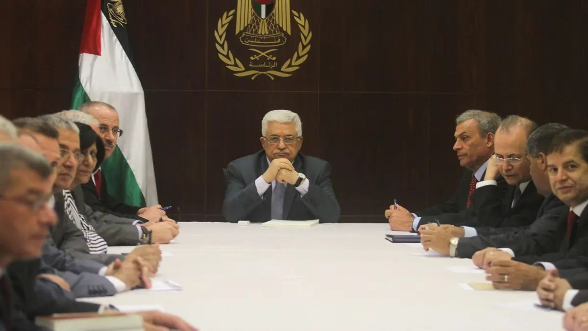 عباس يدعو لاجتماع هام لبحث أزمة هدم المنازل في القدس