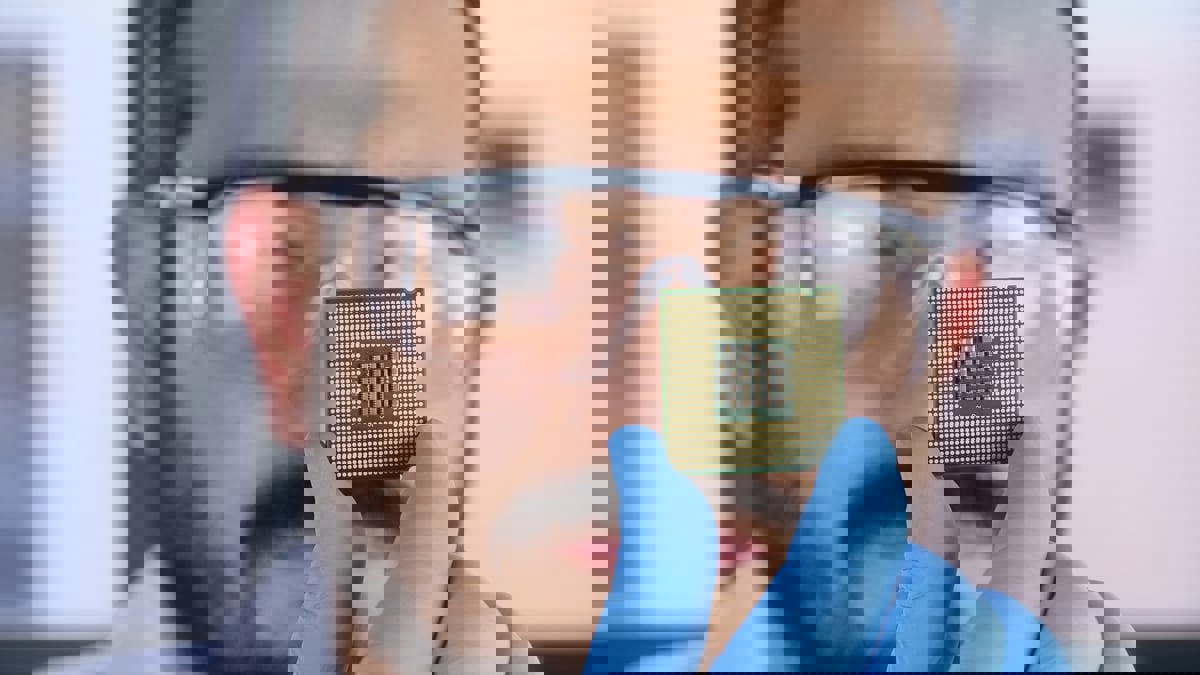 "زرعة" تعيد التواصل لناج من السكتة الدماغية