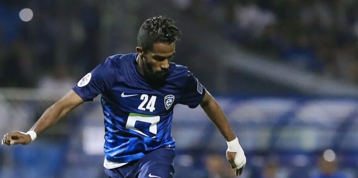 هل يرحل نواف العابد عن نادي الهلال السعودي؟
