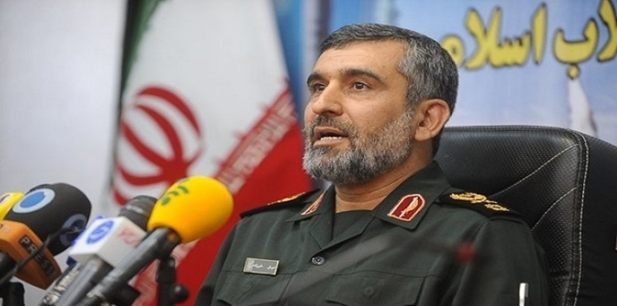 قائد بالحرس الثوري يهاجم روحاني ويعتبر الاتفاق النووي "أكذوبة"