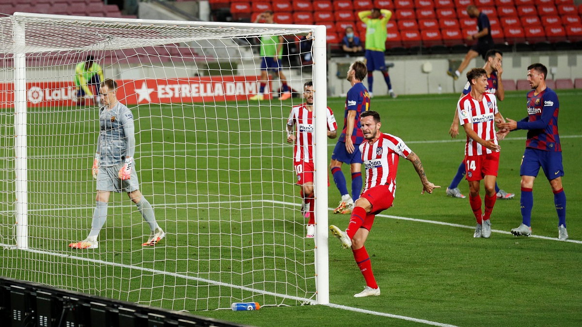 برشلونة يتعادل أمام أتلتيكو ويهدي ريال مدريد فرصة الابتعاد بصدارة ترتيب الدوري الإسباني